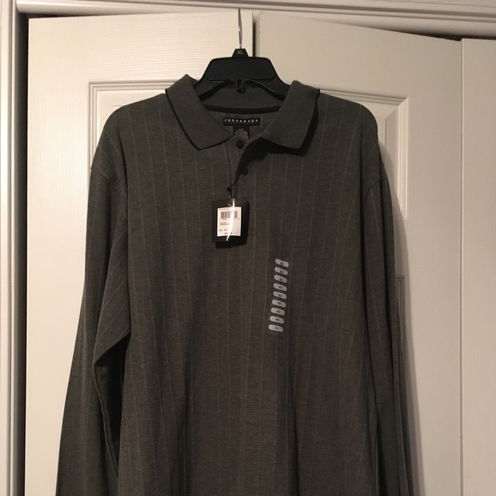 NWT men’s Consensus  long sleeve polo shirt. XLT